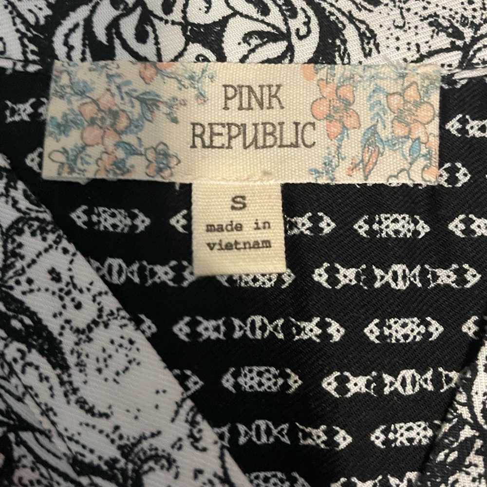 Pink Republic Quarter Sleeve - Picture 3 of 4